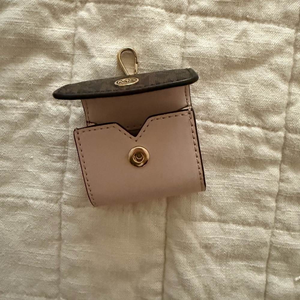 Michael Kors Brown Monogrammed and Pink AirPods Wallet - Picture 2 of 5